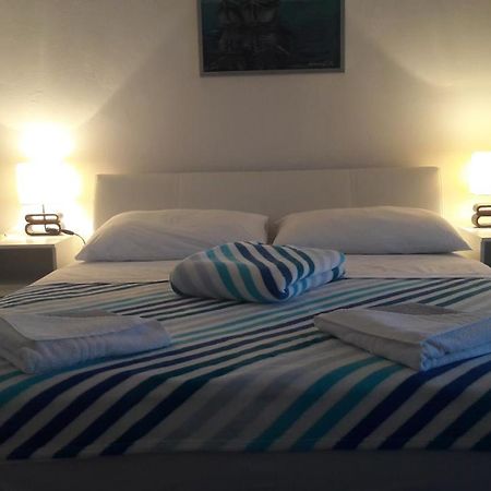 Apartman-Maja-Krk คิร์ก ภายนอก รูปภาพ